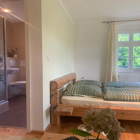 Loensches Gut בית הארחה 3*